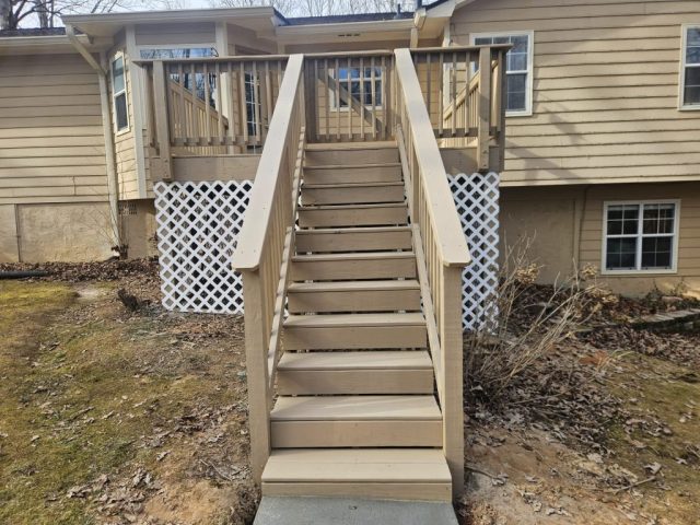 Stairs to Deck Stairs to Deck